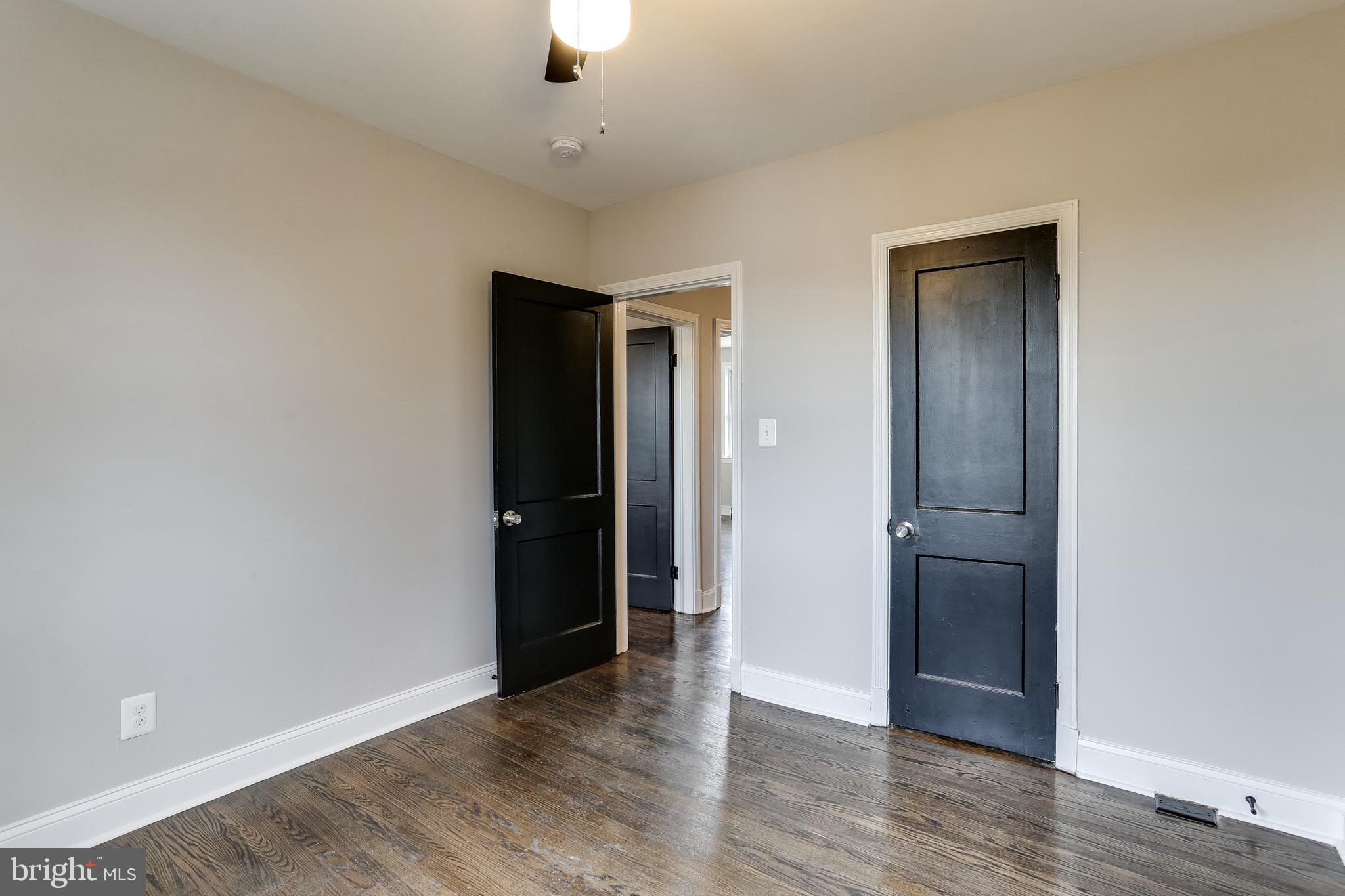 1514 Lochwood Road Baltimore, MD 21218 - Photo 19 of 32