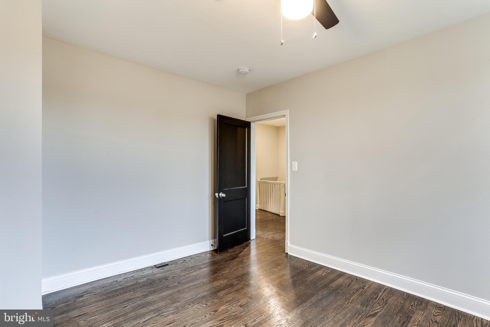 1514 Lochwood Road Baltimore, MD 21218 - Photo 21 of 32