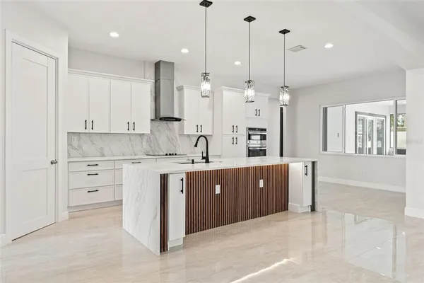 $1,695,500 | 10700 Pontofino Circle, Trinity, FL 34655