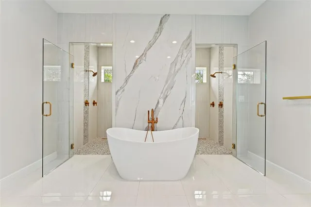 $1,725,000 | 10700 Pontofino Circle, Trinity, FL 34655