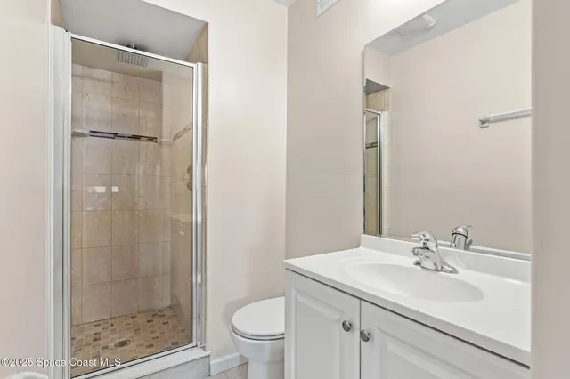 $794,982 | 3670 Painted Bunting Place, Grant, FL 32949