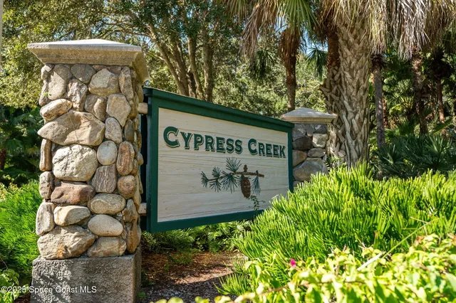 $794,982 | 3670 Painted Bunting Place, Grant, FL 32949