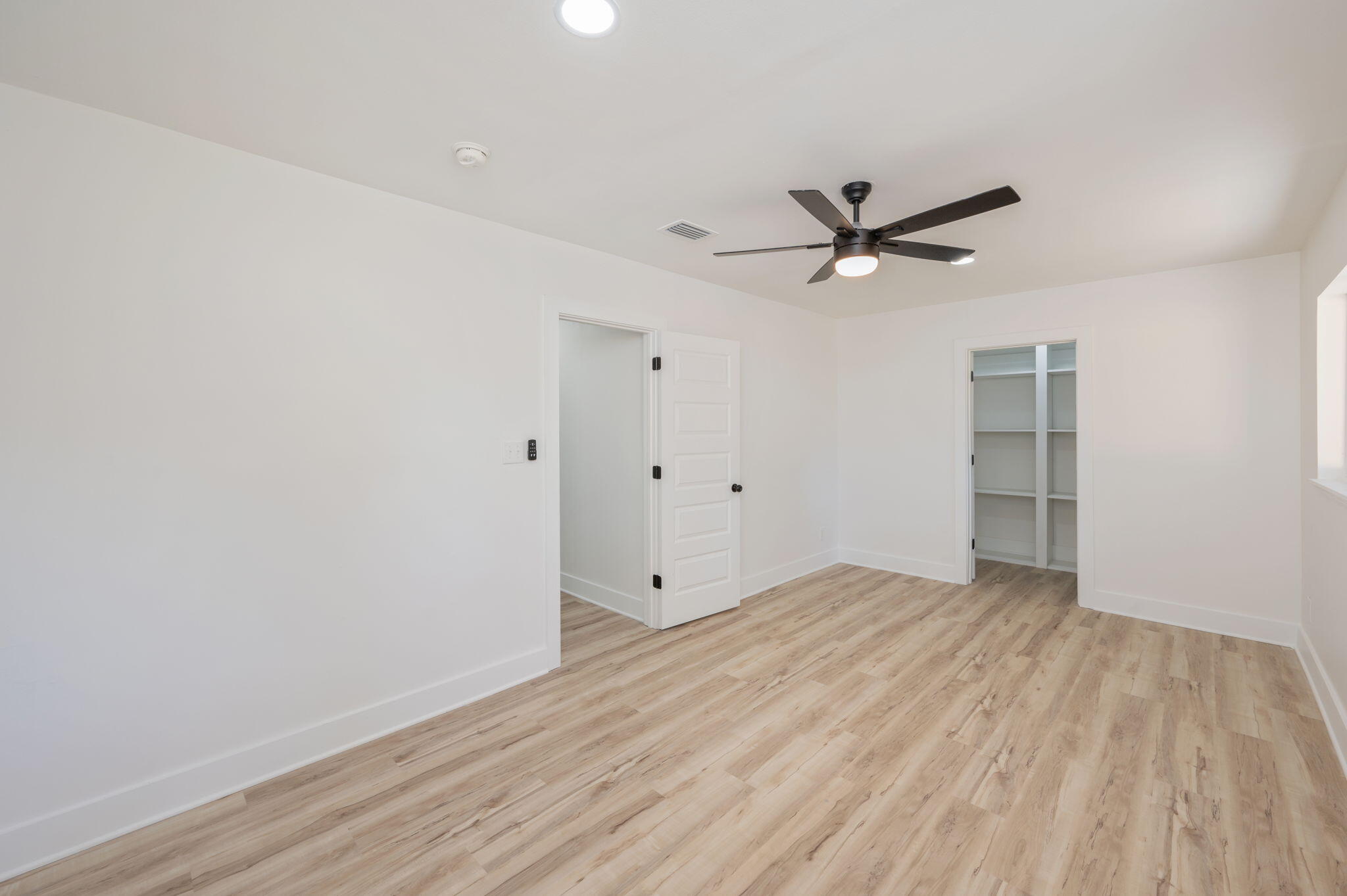 118 Ferry Road Northeast Fort Walton Beach, FL 32548 - Photo 20 of 51 20-web-or-mls-118-ferry-rd-ne