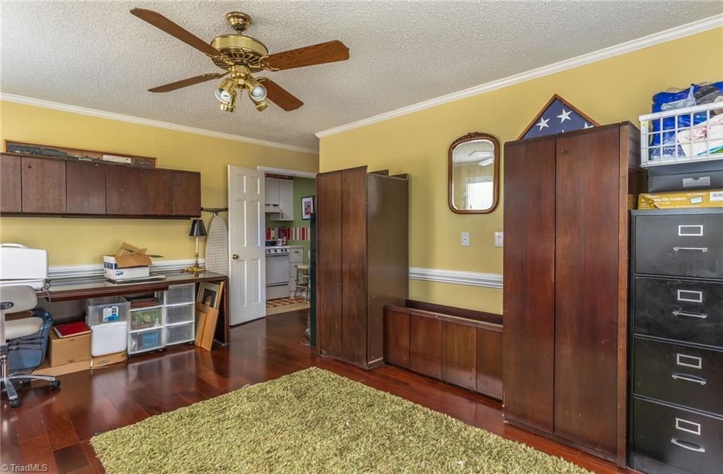 600 Guilford Road Jamestown, NC 27282 - Photo 15 of 27 Gallery Image 15