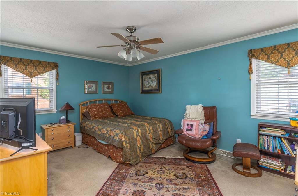 600 Guilford Road Jamestown, NC 27282 - Photo 17 of 27 Gallery Image 17