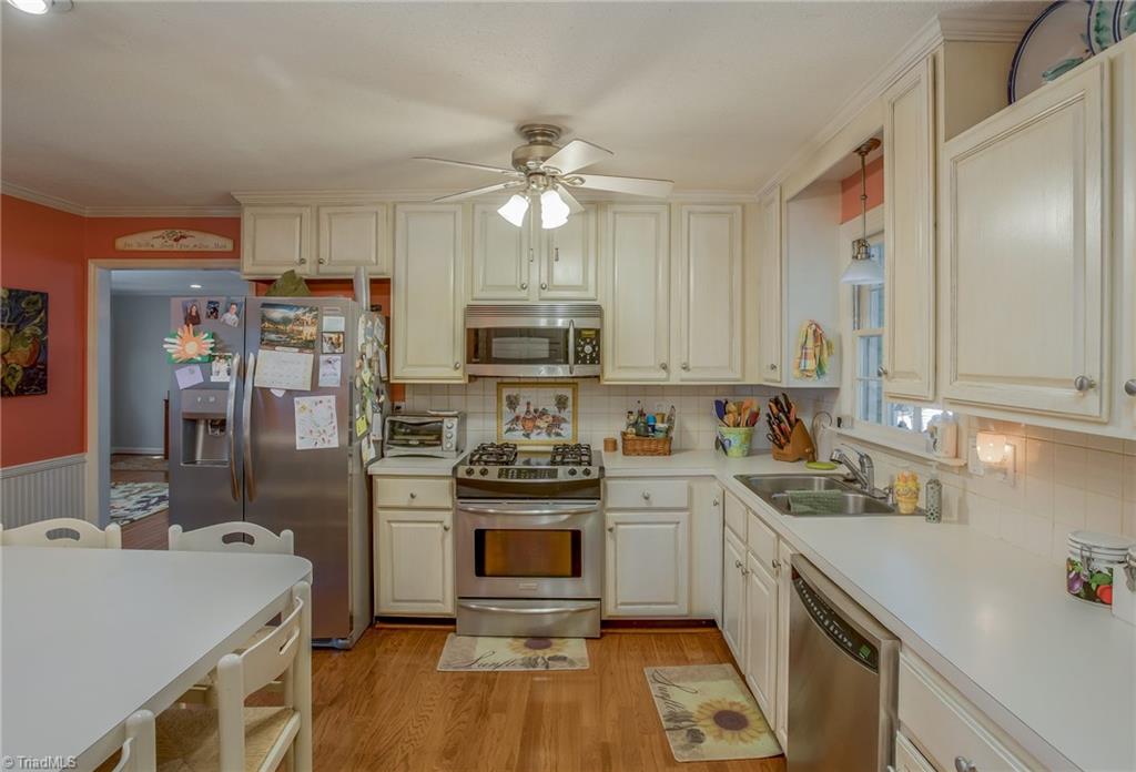 600 Guilford Road Jamestown, NC 27282 - Photo 9 of 27 Gallery Image 9