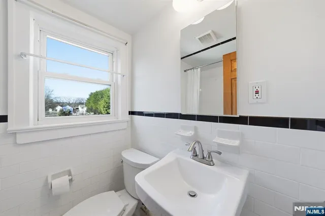 $834,500 | 70 Weinmanns Boulevard, Wayne, NJ 07470