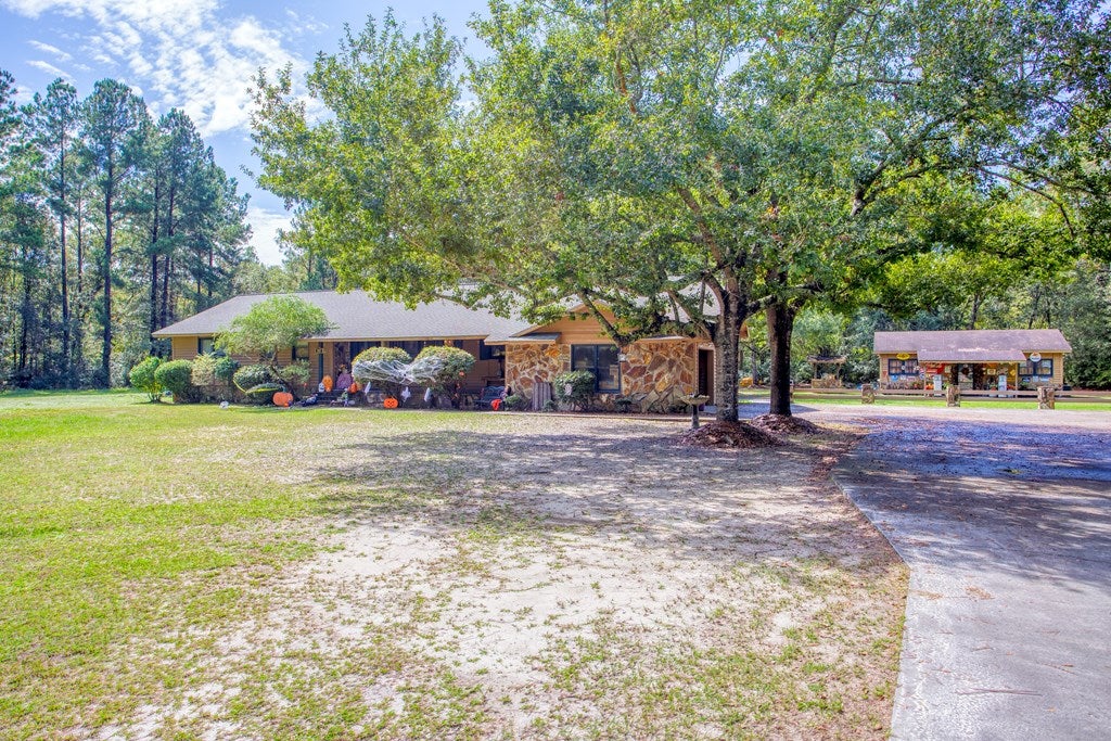 397 Huckleberry Road Homerville, GA 31634 - Photo 12 of 47 Gallery Image 12