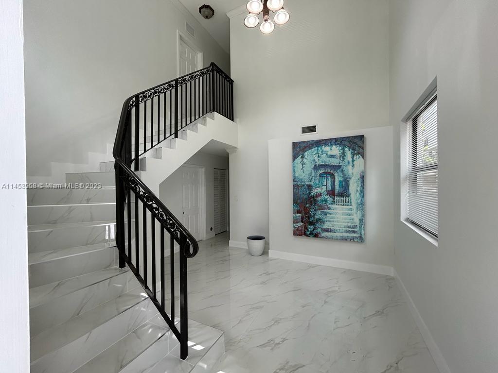 3012 Elizabeth Street, Unit 3012 Miami, FL 33133 - Photo 4 of 27 an entryway with a livingroom