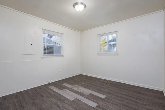 $1,265 | 30061 Hazelwood Street, Inkster, MI 48141