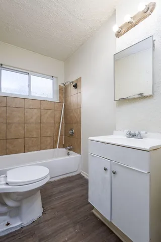 $1,265 | 30061 Hazelwood Street, Inkster, MI 48141