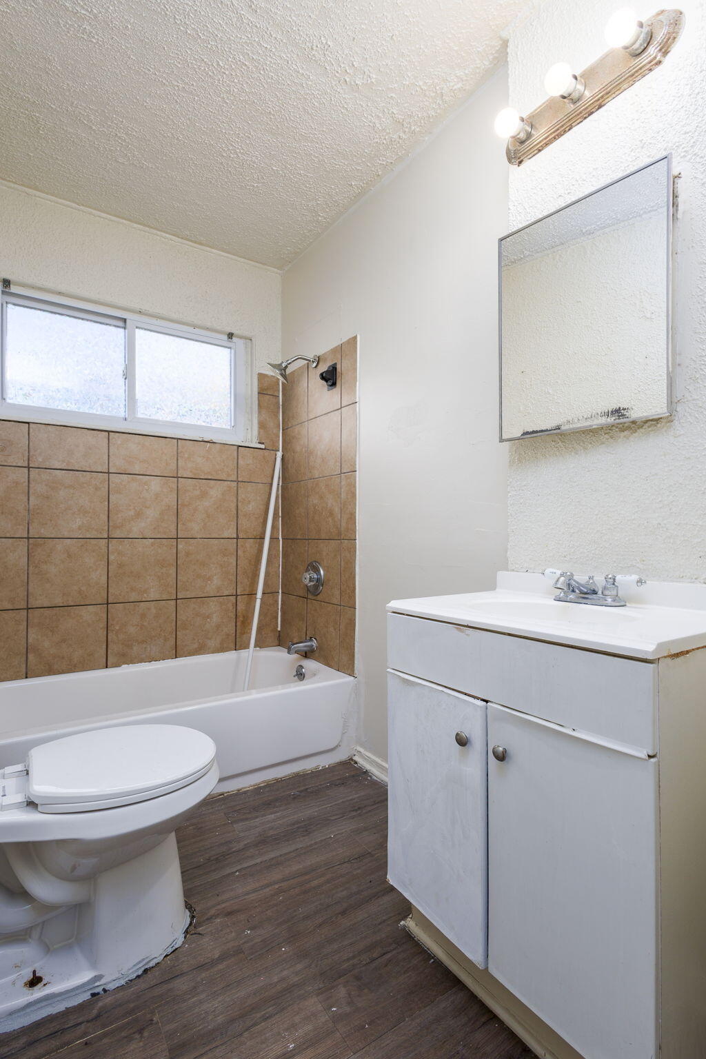 30061 Hazelwood Street Inkster, MI 48141 - Photo 14 of 20 14-WEB~1