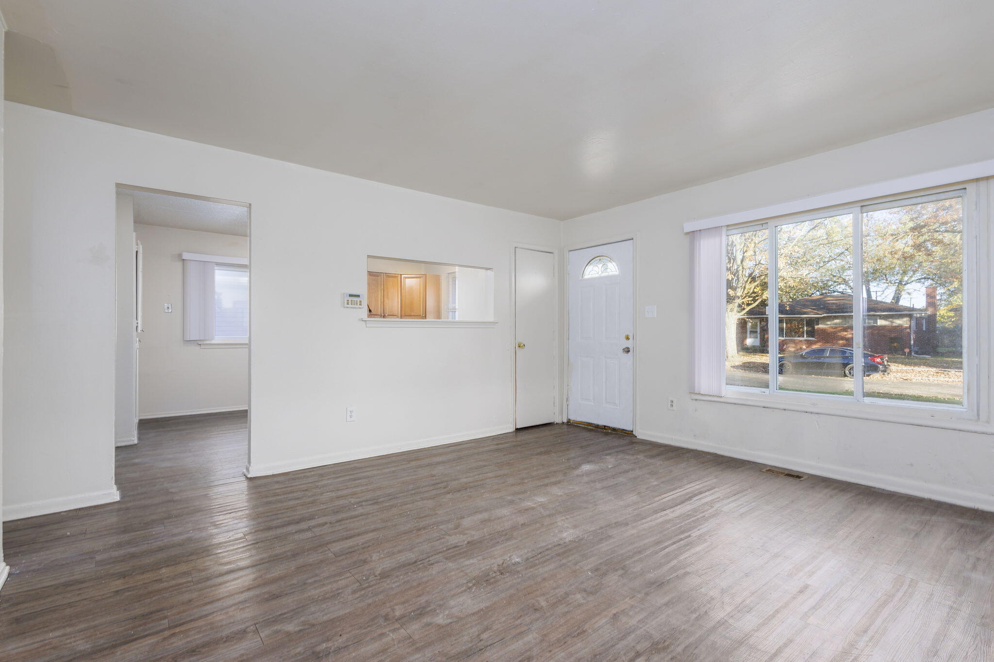 30061 Hazelwood Street Inkster, MI 48141 - Photo 6 of 20 6-WEB-~1