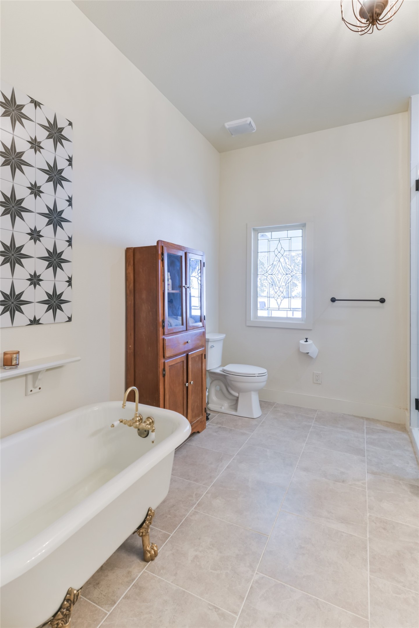 0 County Road 476 Road Rochelle, TX 76872 - Photo 29 of 40 a spacious bathroom with a bathtub sink and toilet