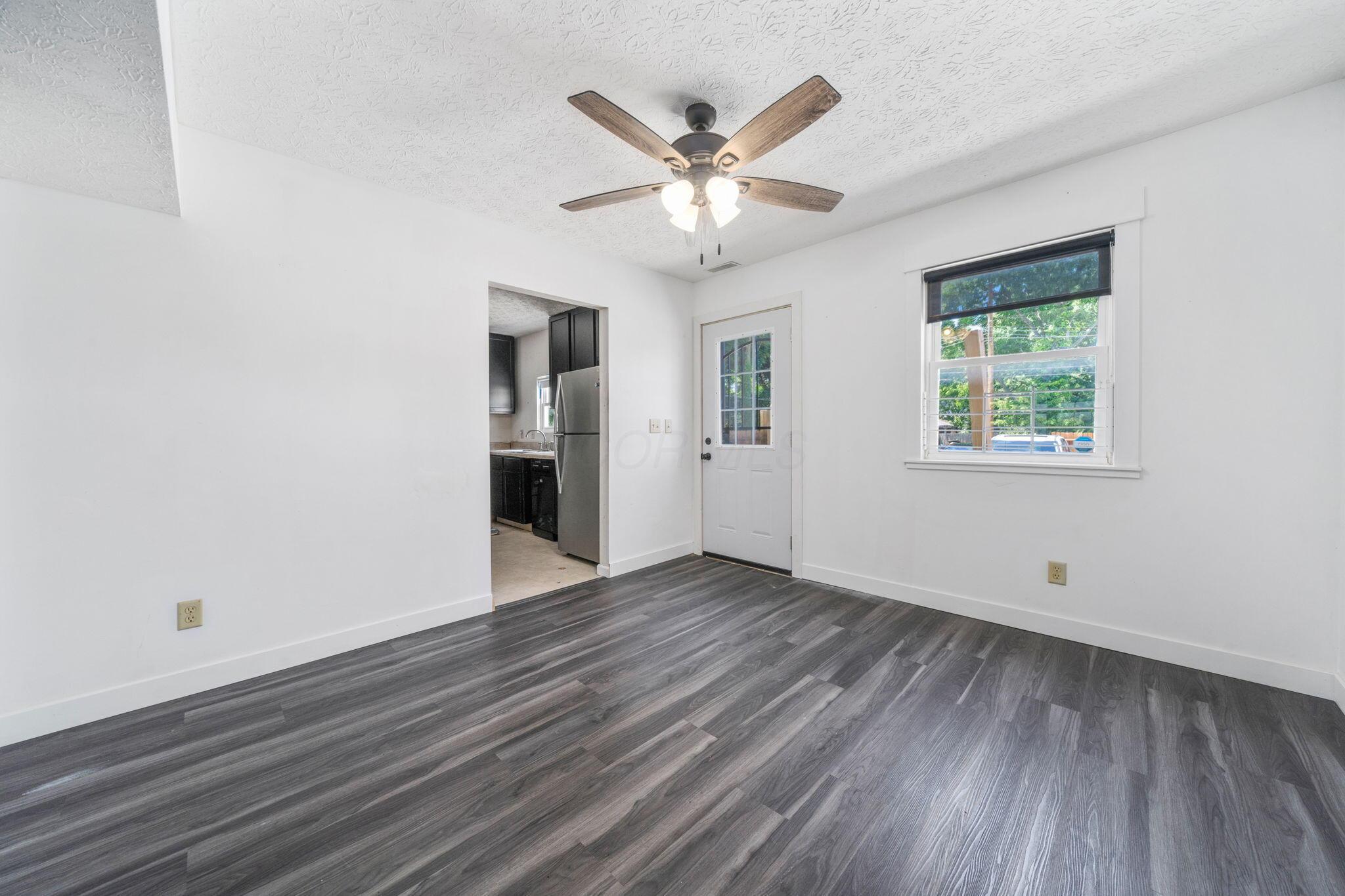 1015 Lockbourne Road Columbus, OH 43206 - Photo 9 of 32 Gallery Image 9