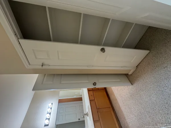 $1,925 | 6160 Eckhert Road, Unit 103, San Antonio, TX 78240