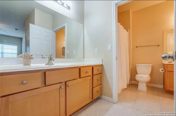 $1,925 | 6160 Eckhert Road, Unit 103, San Antonio, TX 78240