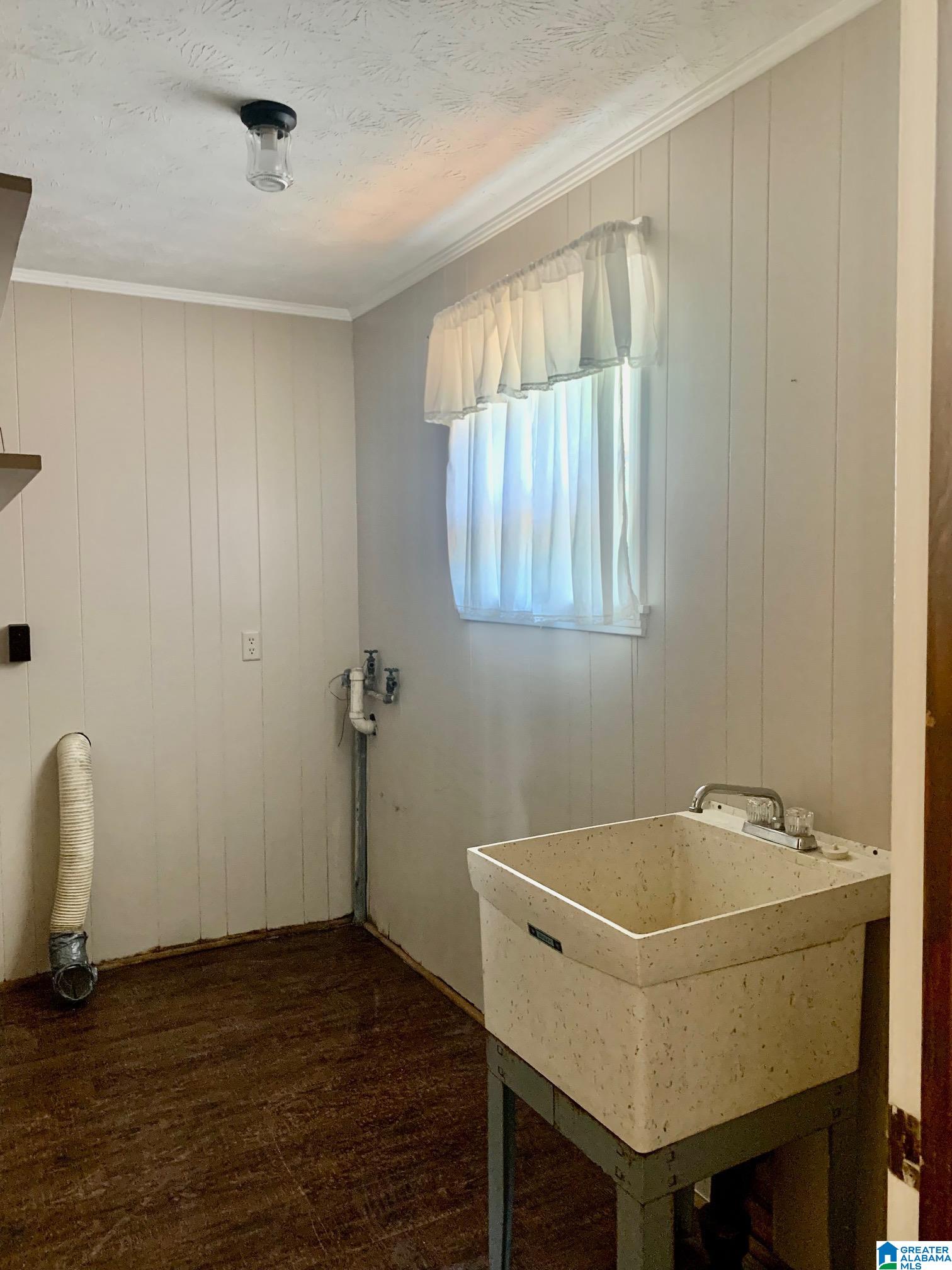 102 Beverly Road Anniston, AL 36206 - Photo 20 of 35