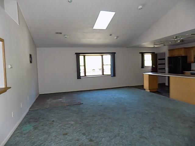 8258 Mentor Road Elizabeth, PA 15037 - Photo 18 of 24 Gallery Image 18