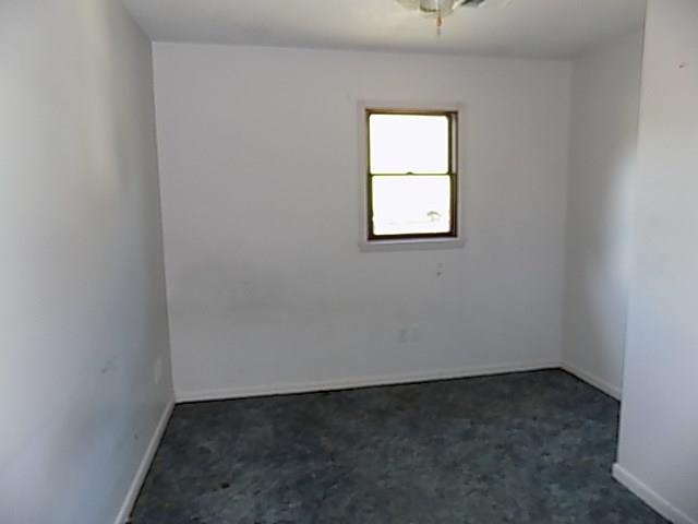 8258 Mentor Road Elizabeth, PA 15037 - Photo 22 of 24 Gallery Image 22