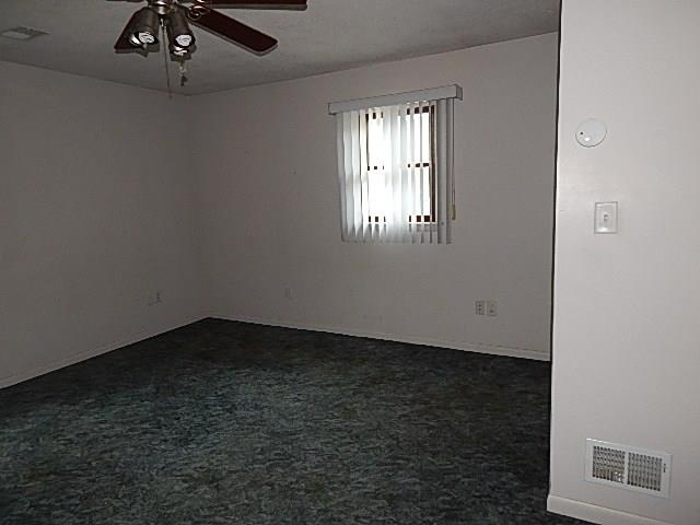 8258 Mentor Road Elizabeth, PA 15037 - Photo 10 of 24 Gallery Image 10