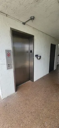 $2,000 | 500 Northeast 2nd Street, Unit 213, Dania Beach, FL 33004