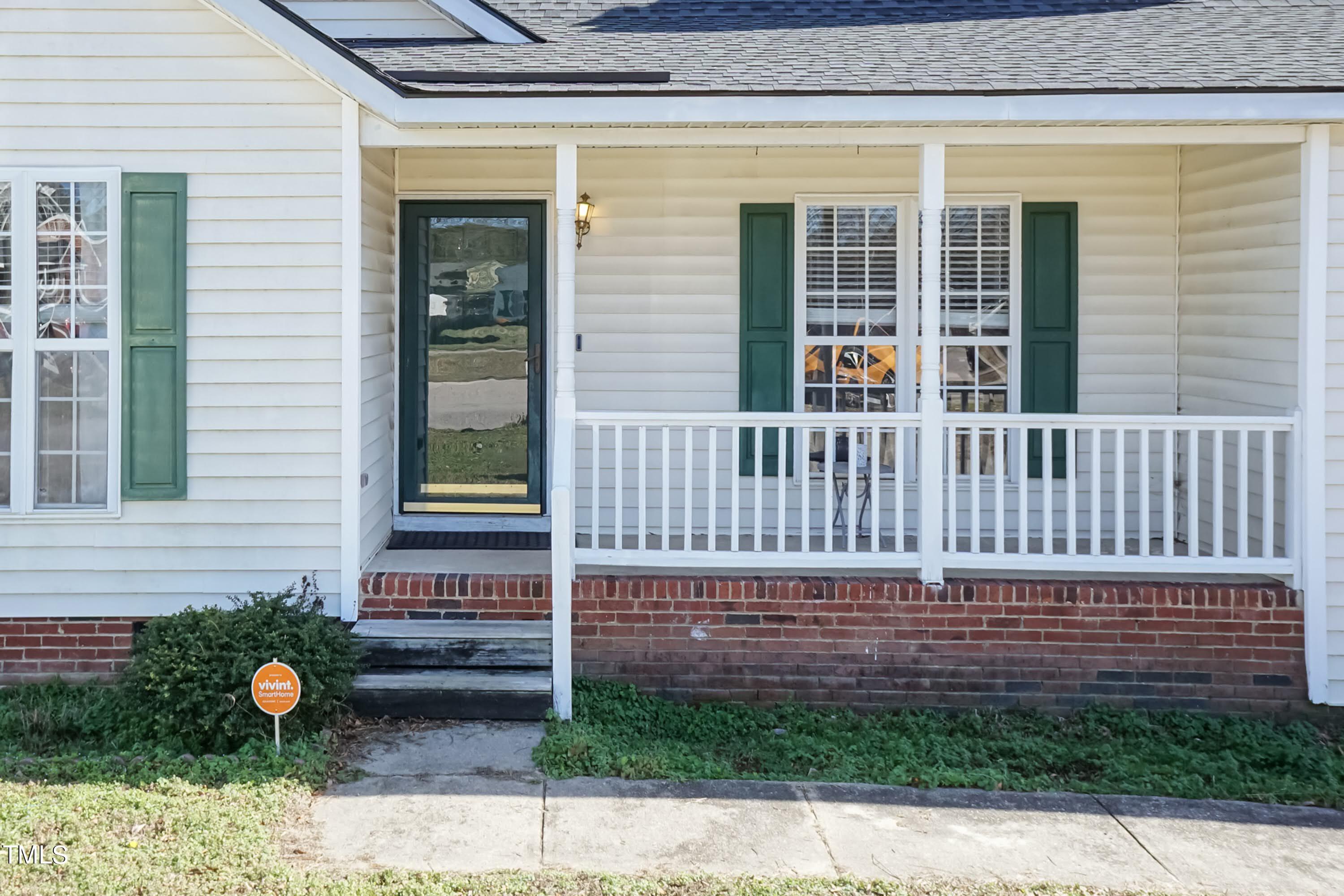 5708 Angelfish Court Raleigh, NC 27610 - Photo 3 of 29 Porch 01
