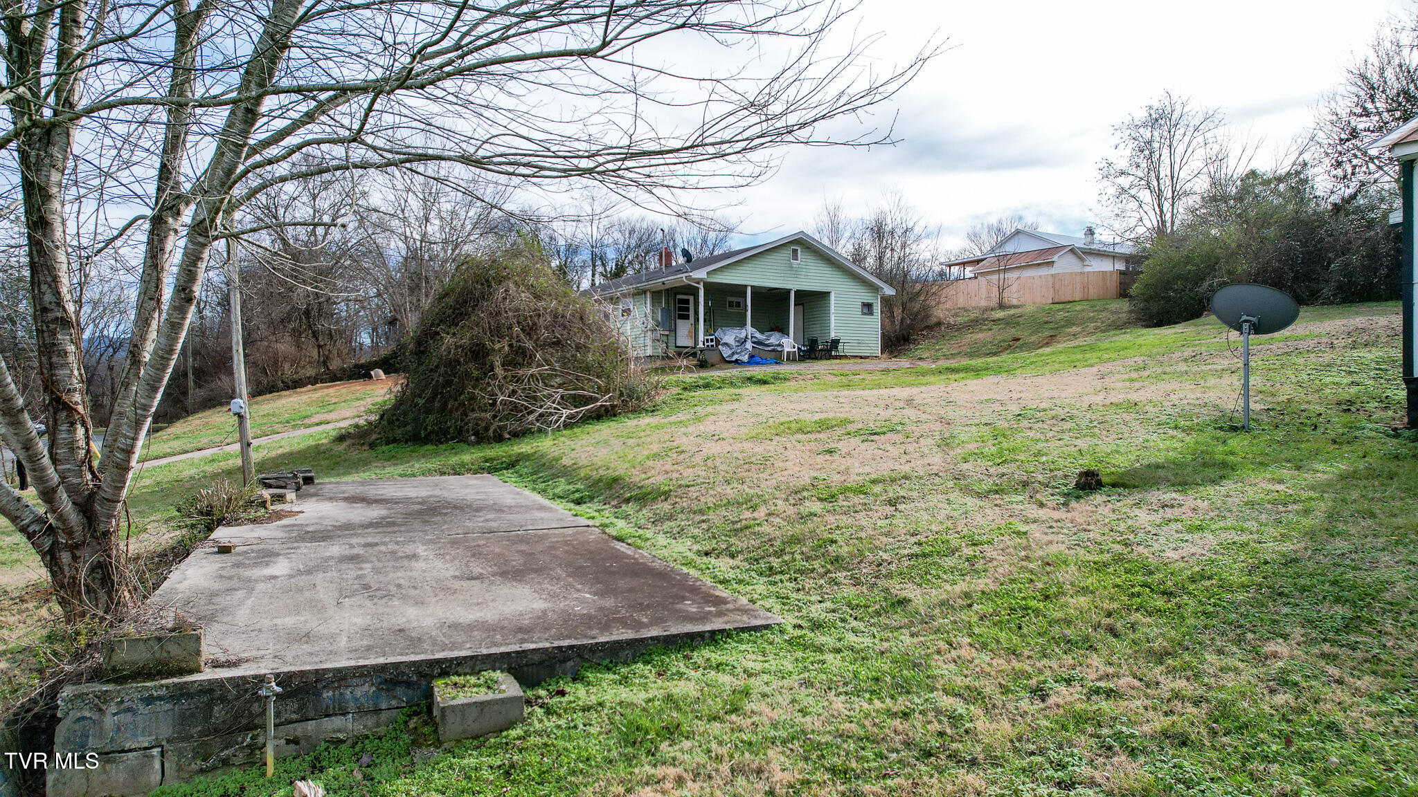 663 6th Street Newport, TN 37821 - Photo 16 of 30 DJI_0738