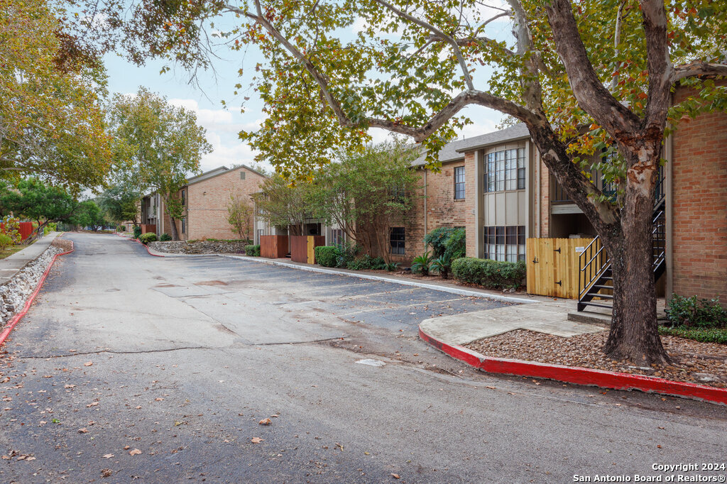 7711 Callaghan Road, Unit 104 San Antonio, TX 78229 - Photo 18 of 25