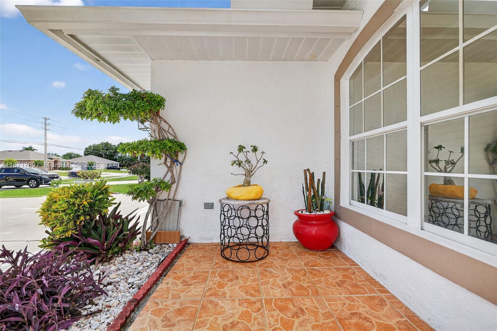 1019 Southwest California Boulevard Port St. Lucie, FL 34953 - Photo 9 of 40