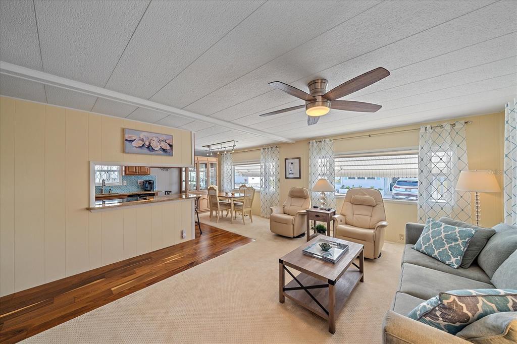 521 Roma Road Venice, FL 34285 - Photo 7 of 57 a living room with furniture