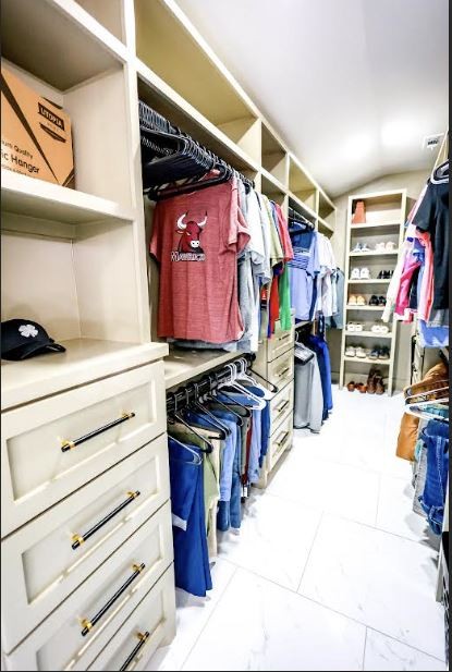 2025 Nelson Lane Murfreesboro, TN 37129 - Photo 14 of 35 a view of walk in closet