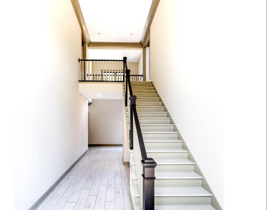 2025 Nelson Lane Murfreesboro, TN 37129 - Photo 18 of 35 a view of entryway