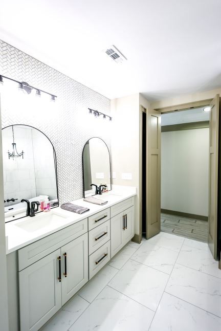 2025 Nelson Lane Murfreesboro, TN 37129 - Photo 10 of 35 a bathroom with a double vanity sink mirror and