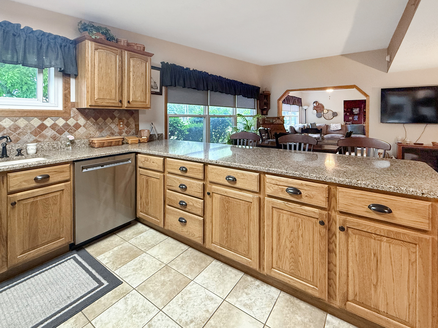 1616 Golfview Circle Rantoul, IL 61866 - Photo 20 of 33
