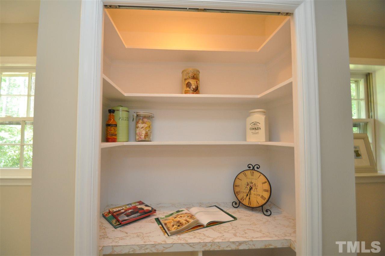 3636 Hope Valley Road Durham, NC 27707 - Photo 9 of 24 Gallery Image 9