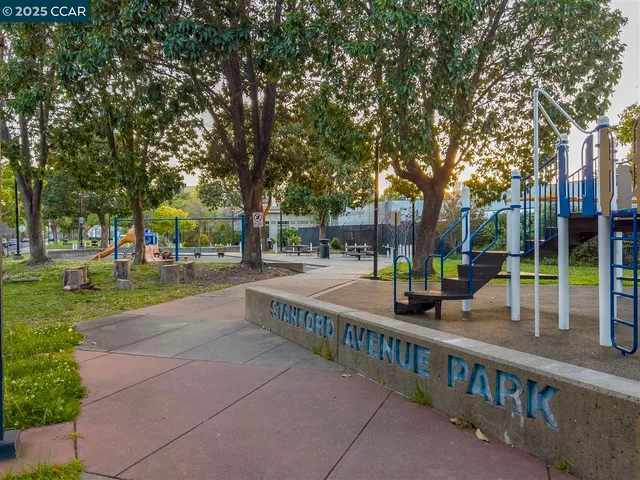 $1,249,000 | 905 61st Street, Oakland, CA 94608