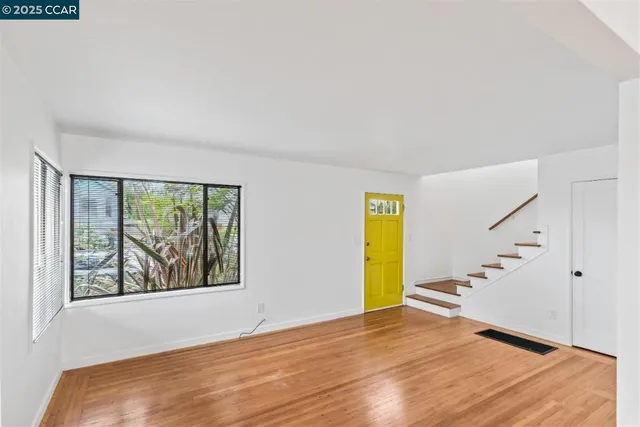 $1,249,000 | 905 61st Street, Oakland, CA 94608