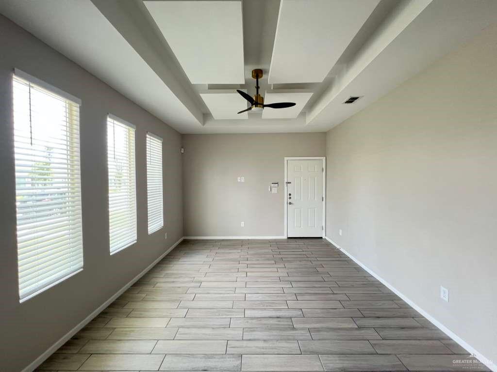 5701 Swallow Avenue, Unit 3 Mission, TX 78573 - Photo 4 of 8