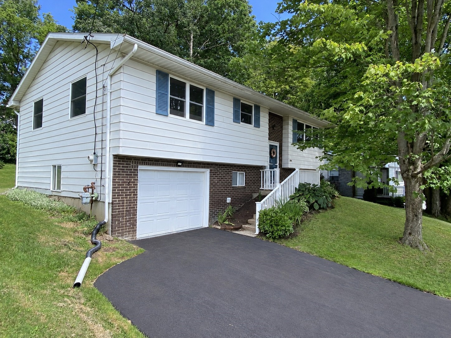 904 Zeggert Road Endicott, NY 13760 - Photo 1 of 38 Gallery Image 1
