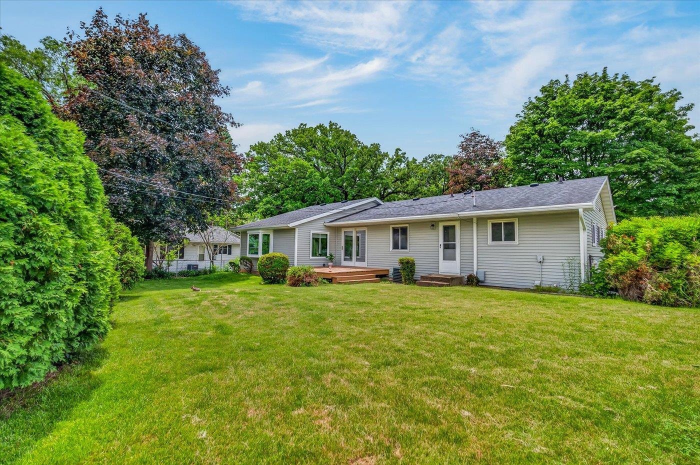 33 Belmont Road Madison, WI 53714 - Photo 21 of 40