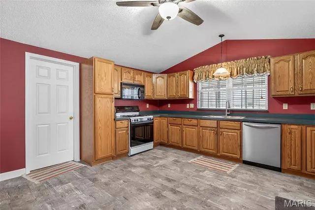 $249,900 | 561 Reservoir Street, Herculaneum, MO 63048