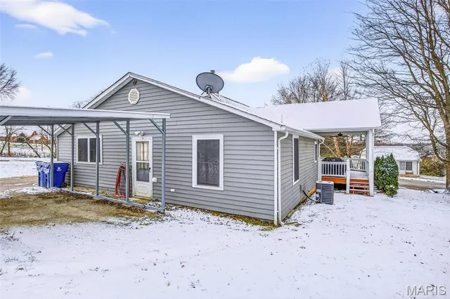 $249,900 | 561 Reservoir Street, Herculaneum, MO 63048