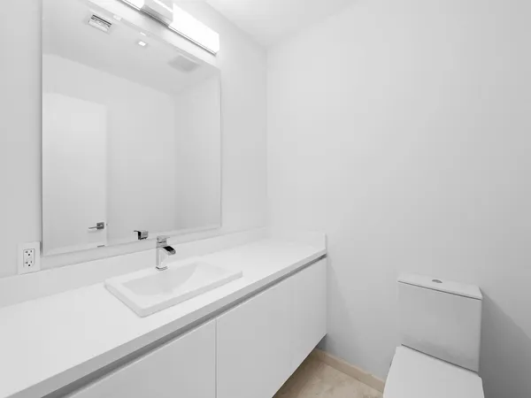 a very nice looking room with a bench
