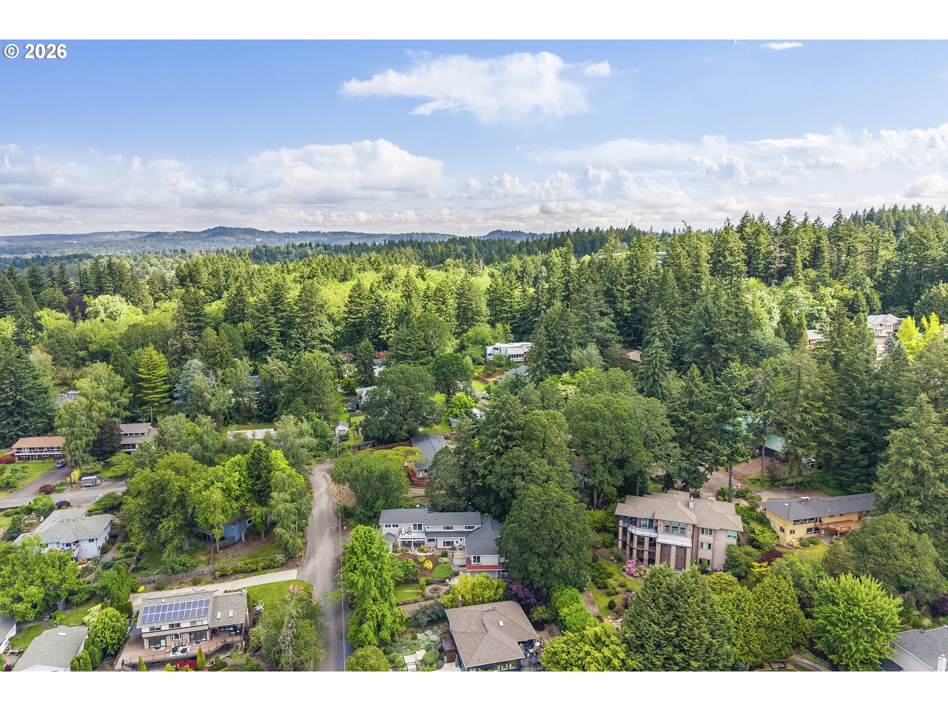 12436 Southwest 58th Avenue Portland, OR 97219 - Photo 33 of 38