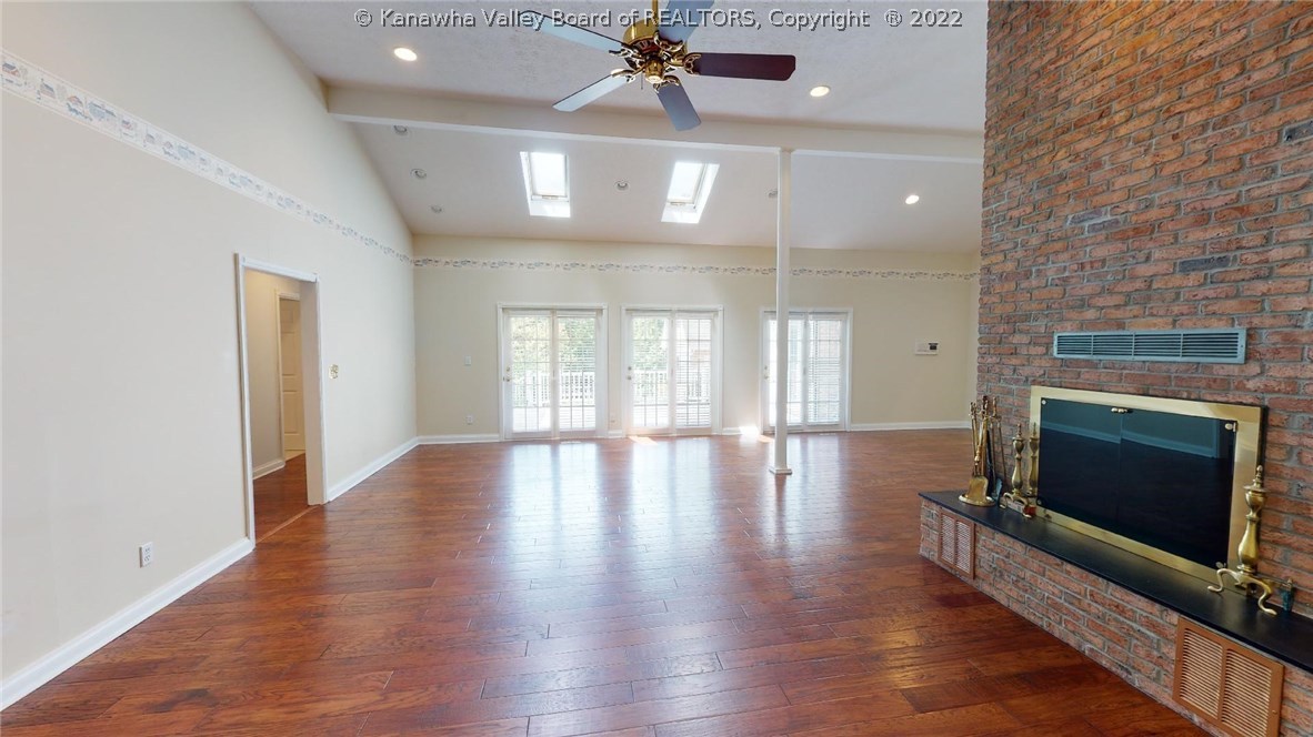 6462 Merritts Crk Road Huntington, WV 25702 - Photo 5 of 32 Gallery Image 5