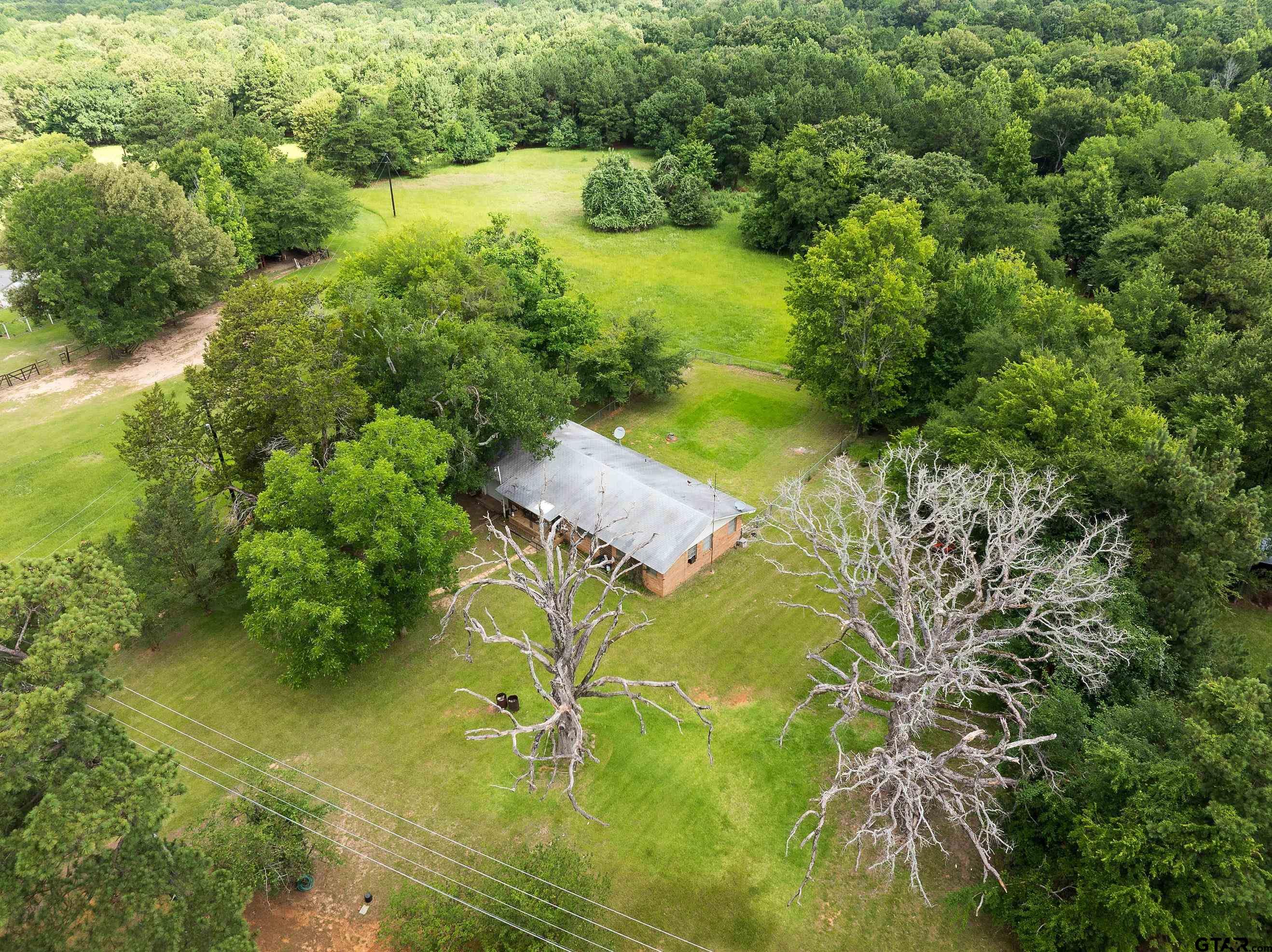519 An County Road Palestine, TX 75803 - Photo 27 of 48 Gallery Image 27