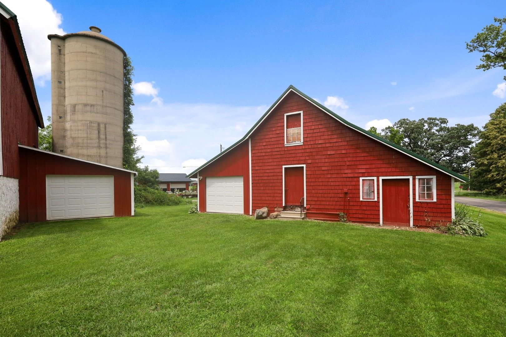 N3301 Asje Road Cambridge, WI 53523 - Photo 69 of 90