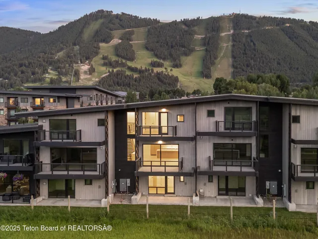 $5,850,000 | 414 Hidden Hollow Drive, Jackson, WY 83001