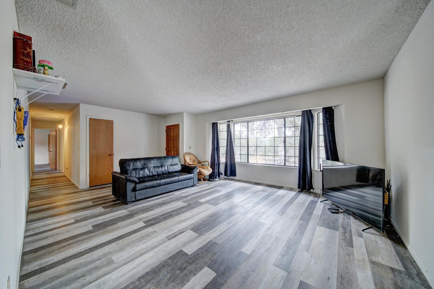 44679 Savage Road Coarsegold, CA 93614 - Photo 12 of 76 Gallery Image 12
